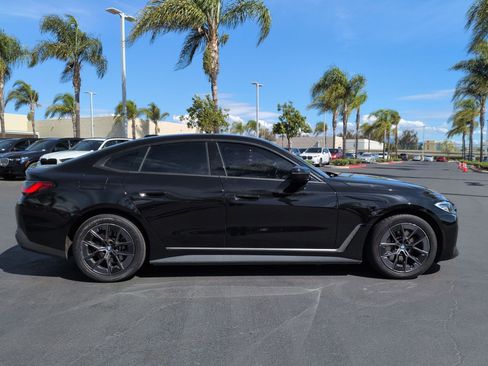 Used 2023 BMW i4 eDrive35 image 11