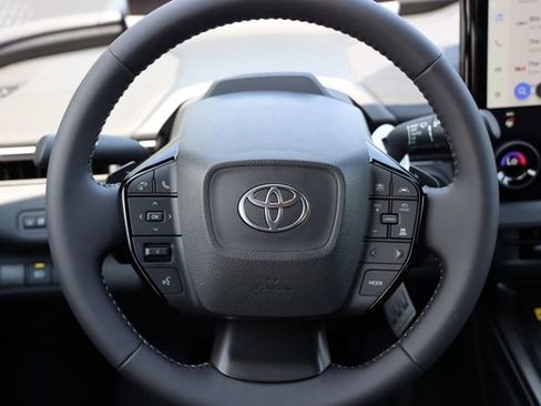 New 2026 Toyota C-HR AWD/4WD image 27
