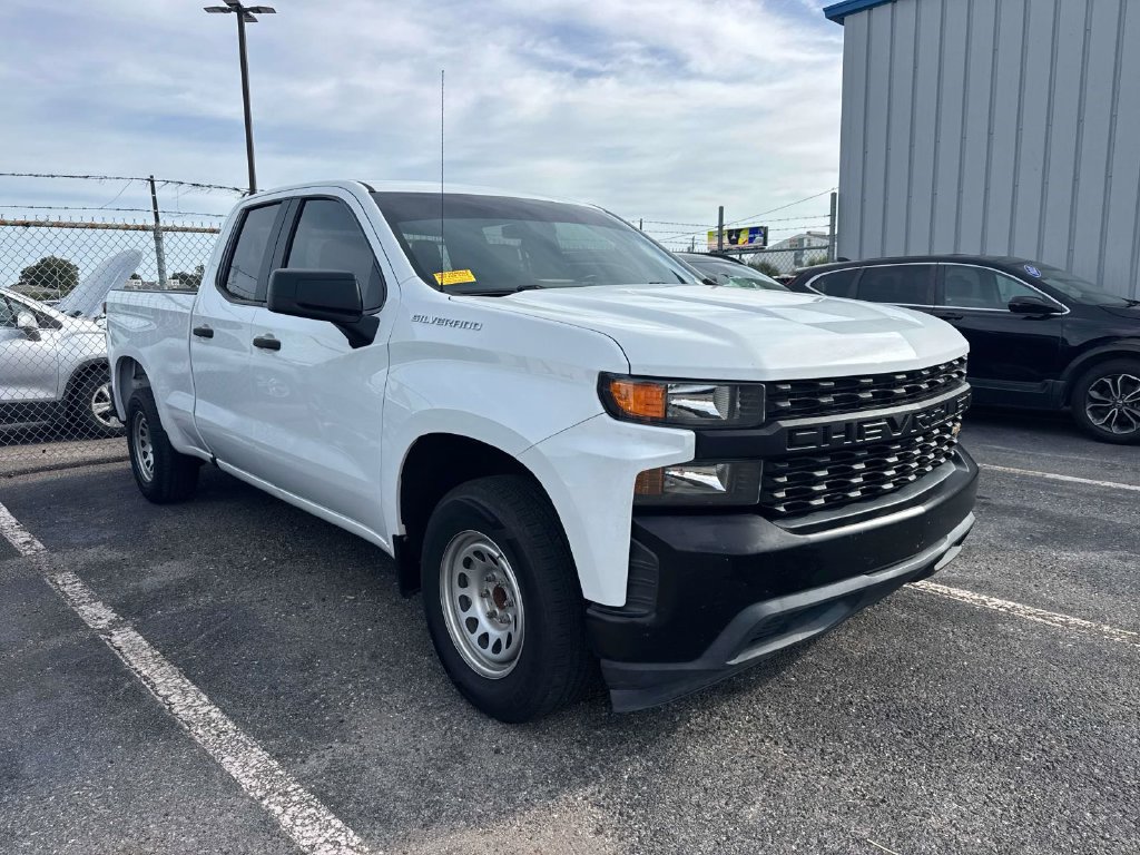 Used 2020 Chevrolet Silverado 1500 W/T w/ WT Fleet Convenience Package RWD image 2