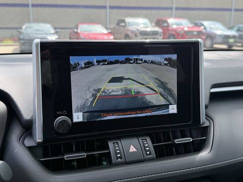 Used 2023 Toyota RAV4 XLE Premium FWD image 27