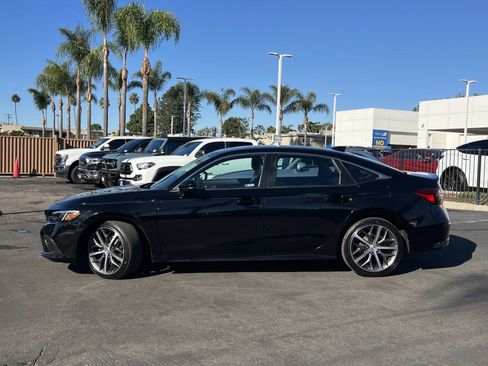 Certified 2022 Honda Civic Touring image 2