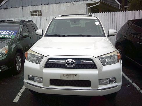 Used 2012 Toyota 4Runner Limited AWD/4WD image 1