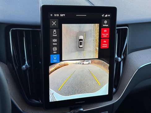 New 2026 Volvo XC60 B5 Plus w/ Climate Package image 20