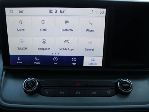 Used 2024 Ford Maverick Lariat image 28