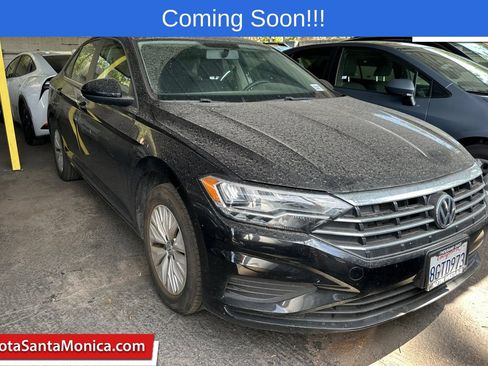 Used 2019 Volkswagen Jetta S w/ Driver Assistance Package FWD image 1