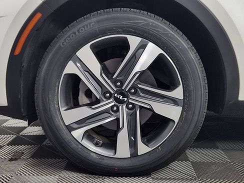 Used 2023 Kia Sorento SX Prestige AWD/4WD image 21