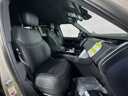 New 2026 Land Rover Range Rover Long Wheelbase SE AWD/4WD image 30
