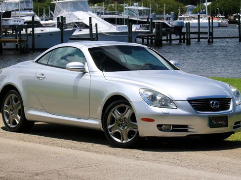 Used 2006 Lexus SC 430 Convertible RWD image 4