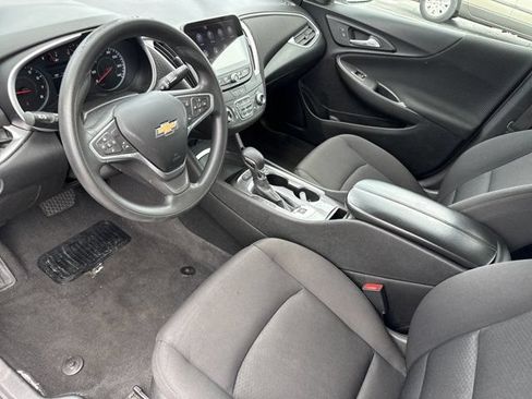 Used 2023 Chevrolet Malibu LT w/ Driver Confidence Package FWD image 11