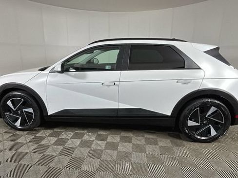 Certified 2025 Hyundai Ioniq 5 SEL AWD/4WD image 5