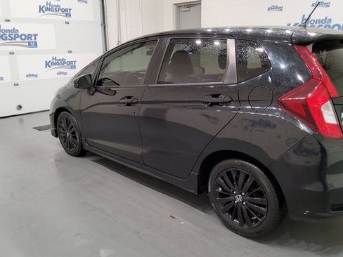 Used 2018 Honda Fit Sport image 4