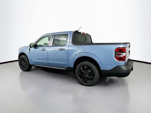 New 2025 Ford Maverick Lariat w/ Black Appearance Package image 5