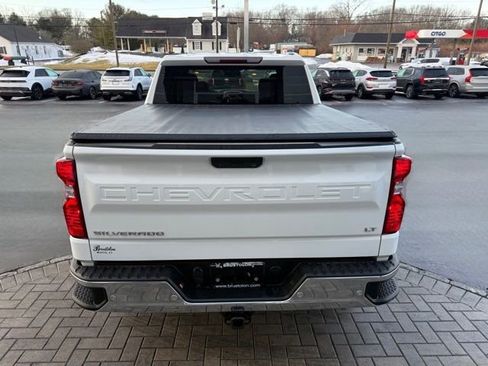 Used 2022 Chevrolet Silverado 1500 LT w/ Safety Package image 8