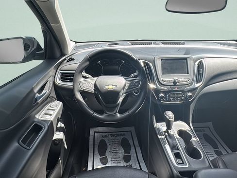 Used 2020 Chevrolet Equinox LT w/ Sport Edition FWD image 13