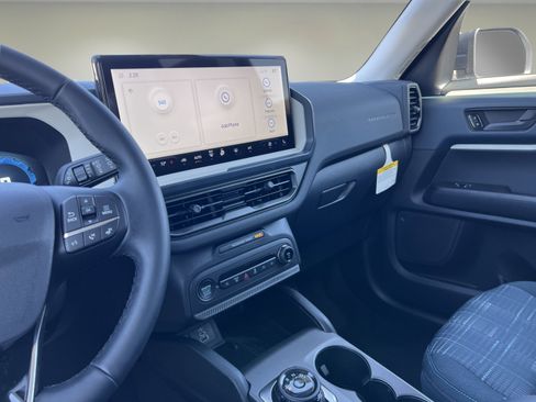 New 2025 Ford Bronco Sport Heritage w/ Convenience Package image 13