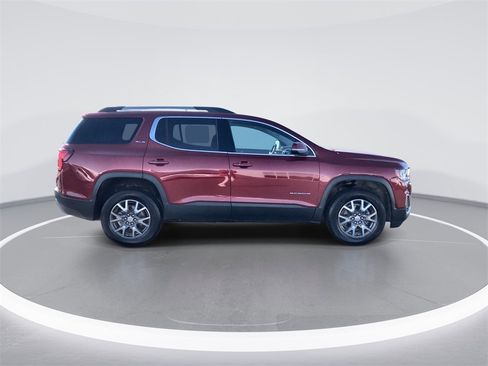 Used 2023 GMC Acadia SLE w/ Driver Convenience Package image 9