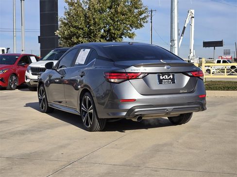 Used 2023 Nissan Sentra SR image 3