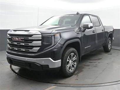 New 2026 GMC Sierra 1500 SLE w/ Preferred Package