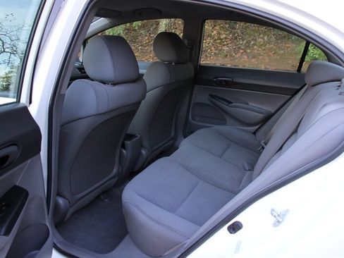 Used 2009 Honda Civic DX-VP image 14