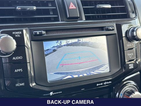 Used 2017 Toyota 4Runner TRD Off-Road Premium AWD/4WD image 21