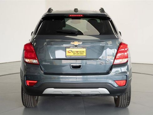 Used 2021 Chevrolet Trax LT w/ Driver Confidence Package image 6