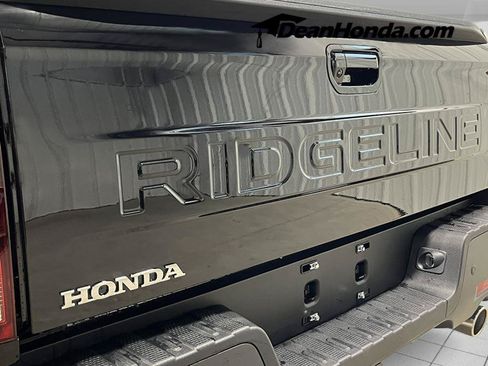 New 2026 Honda Ridgeline Black Edition image 6