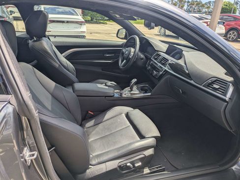 Used 2019 BMW 440i Coupe w/ M Sport Package RWD image 16