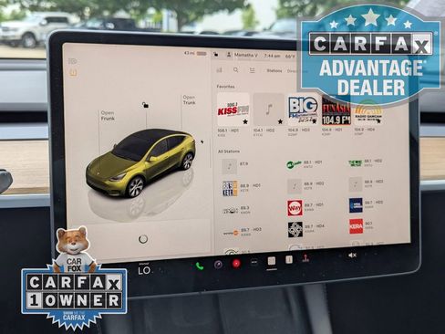 Used 2023 Tesla Model Y Performance AWD/4WD image 6