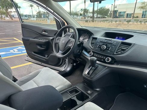 Used 2016 Honda CR-V LX image 20