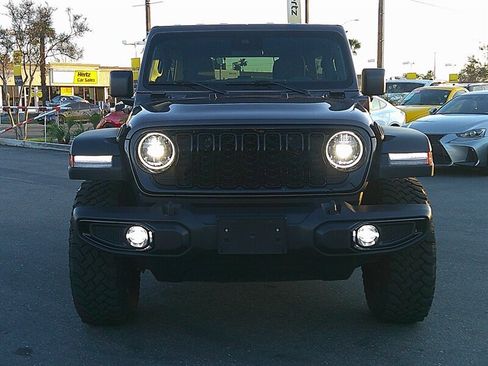 Used 2025 Jeep Wrangler Unlimited Sport S 4xe AWD/4WD image 11