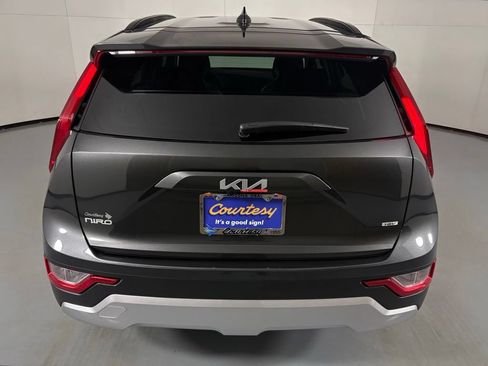 New 2026 Kia Niro LX FWD image 7