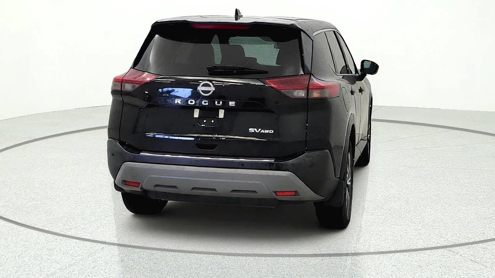 Used 2023 Nissan Rogue SV AWD/4WD image 5