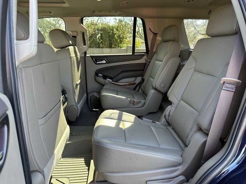 Used 2019 Chevrolet Tahoe Premier image 18