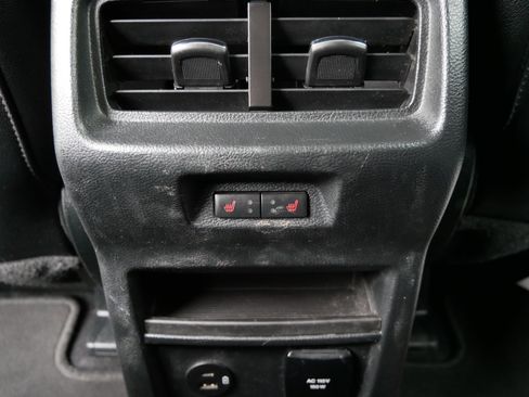 Used 2022 Ford Edge Titanium w/ Equipment Group 301A image 12