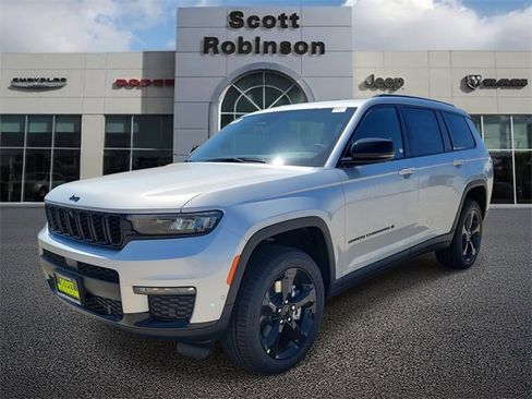 New 2025 Jeep Grand Cherokee L Limited w/ Luxury Tech Group II image 2