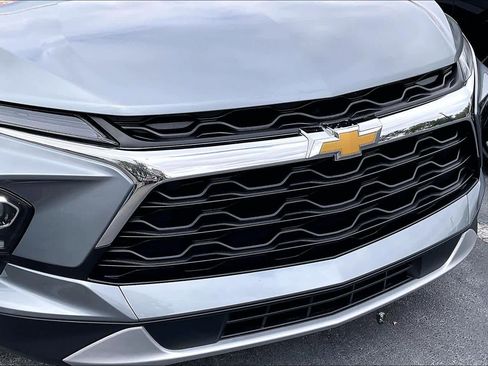 Used 2023 Chevrolet Blazer LT image 29