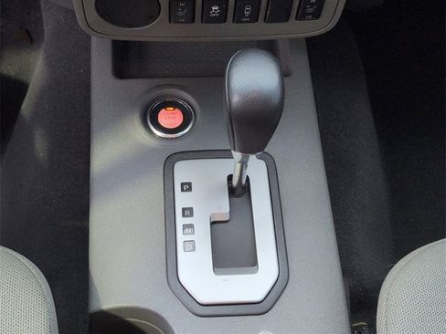 Used 2020 Nissan Frontier SV image 23