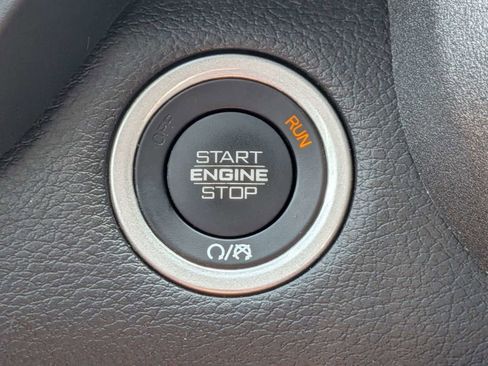 Used 2025 RAM 1500 Tradesman AWD/4WD image 31