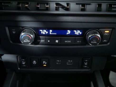 New 2026 Nissan Frontier SV w/ All-Weather Content Package AWD/4WD image 31