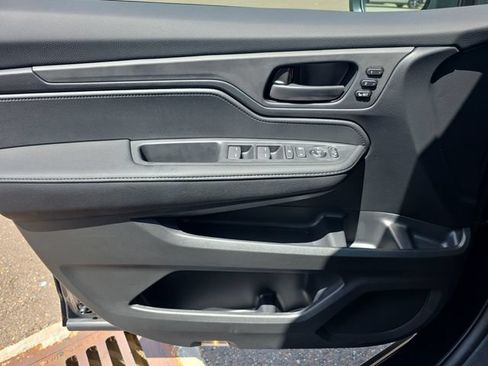 New 2026 Honda Odyssey EX-L image 9