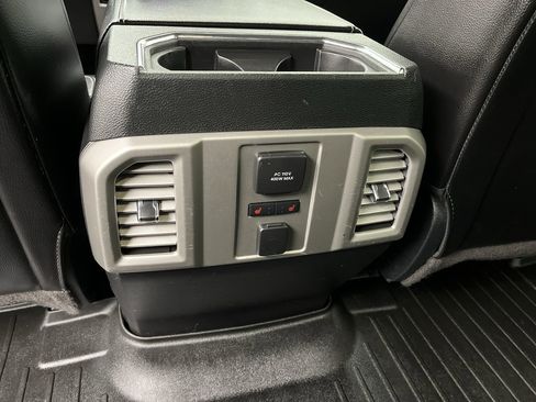 Used 2015 Ford F150 Lariat w/ Equipment Group 502A Luxury AWD/4WD image 13