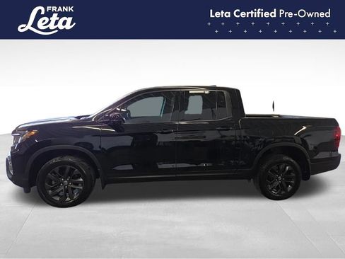 Used 2025 Honda Ridgeline Sport image 3