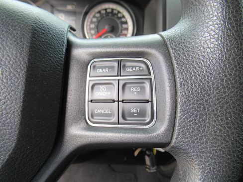 Used 2019 RAM 1500 Express w/ Express Value Package RWD image 24