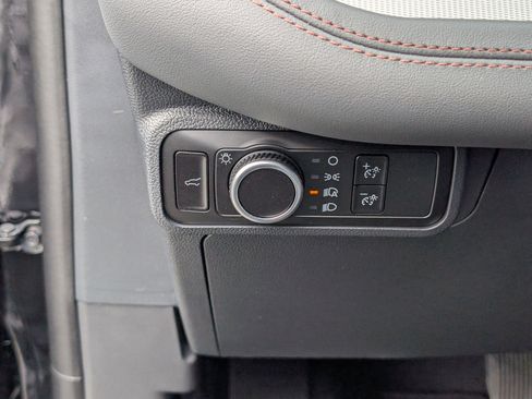 New 2026 Ford Explorer Active image 18