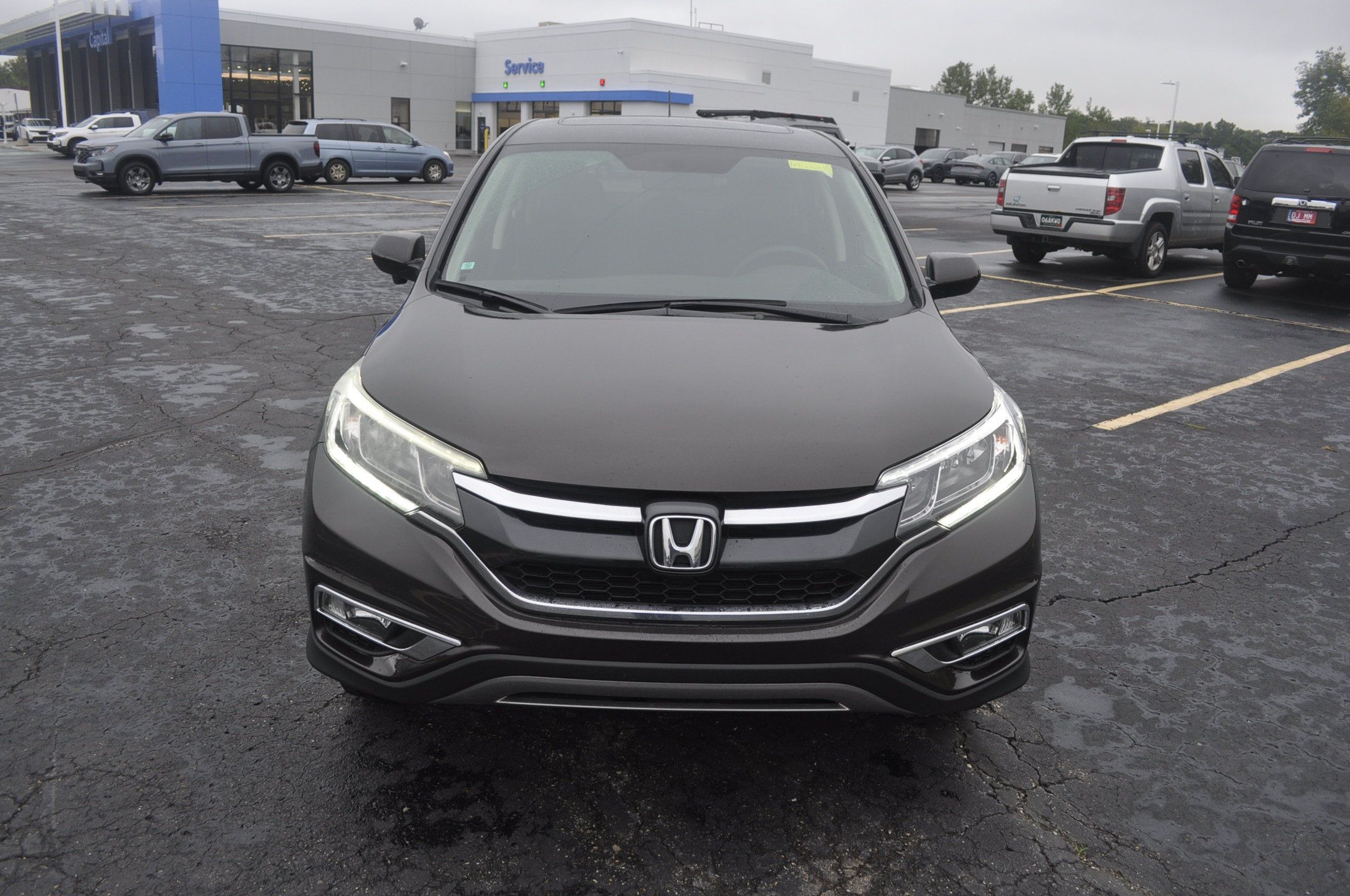 Used 2016 Honda CR-V EX image 2