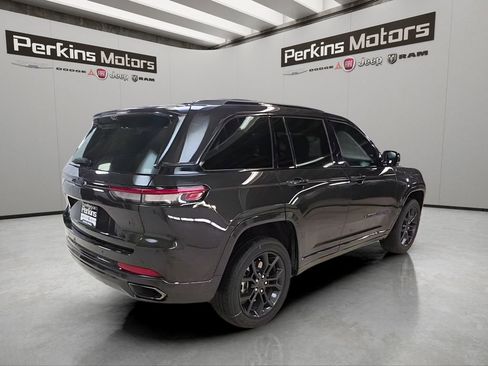 Used 2024 Jeep Grand Cherokee Limited 4xe AWD/4WD image 5