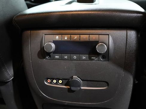 Used 2013 Chevrolet Tahoe LT AWD/4WD image 18
