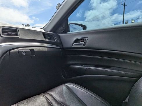 Used 2019 Acura ILX FWD image 15