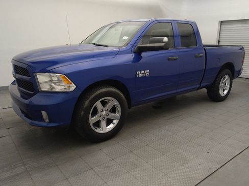 Used 2016 RAM 1500 Express RWD image 2