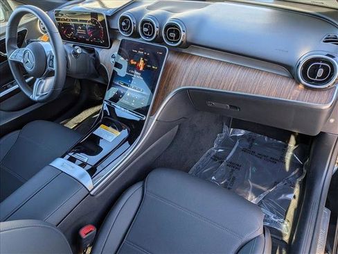 Certified 2025 Mercedes-Benz C 300 4MATIC Sedan image 21